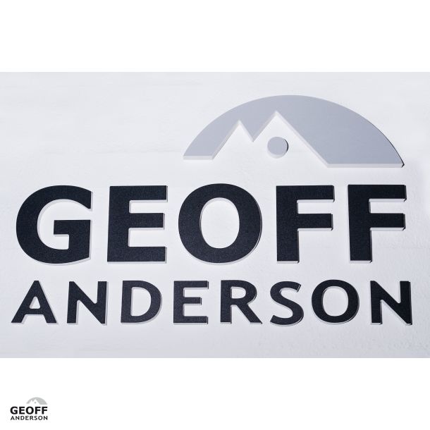 Geoff Anderson Logo // Figurskret