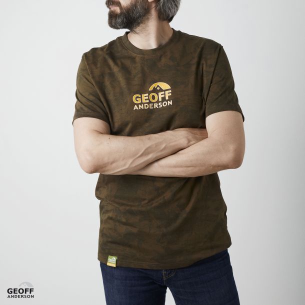 Organic Tee Orange Chest Leaf