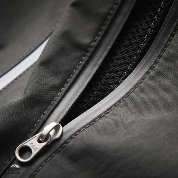 Urus Light Svart Jumbo X