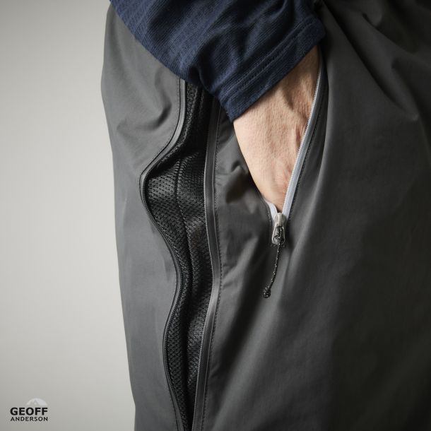 Urus Light Svart Jumbo X